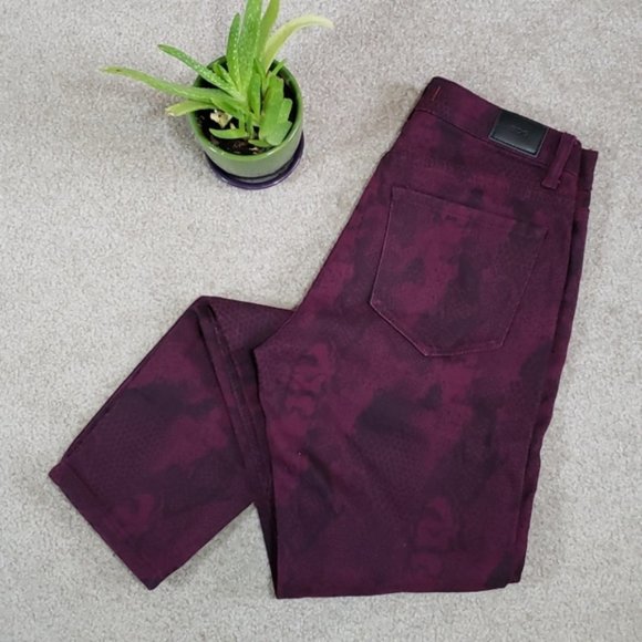 BDG High Rise Cigarette Plum Snakeskin Jean - Picture 1 of 6